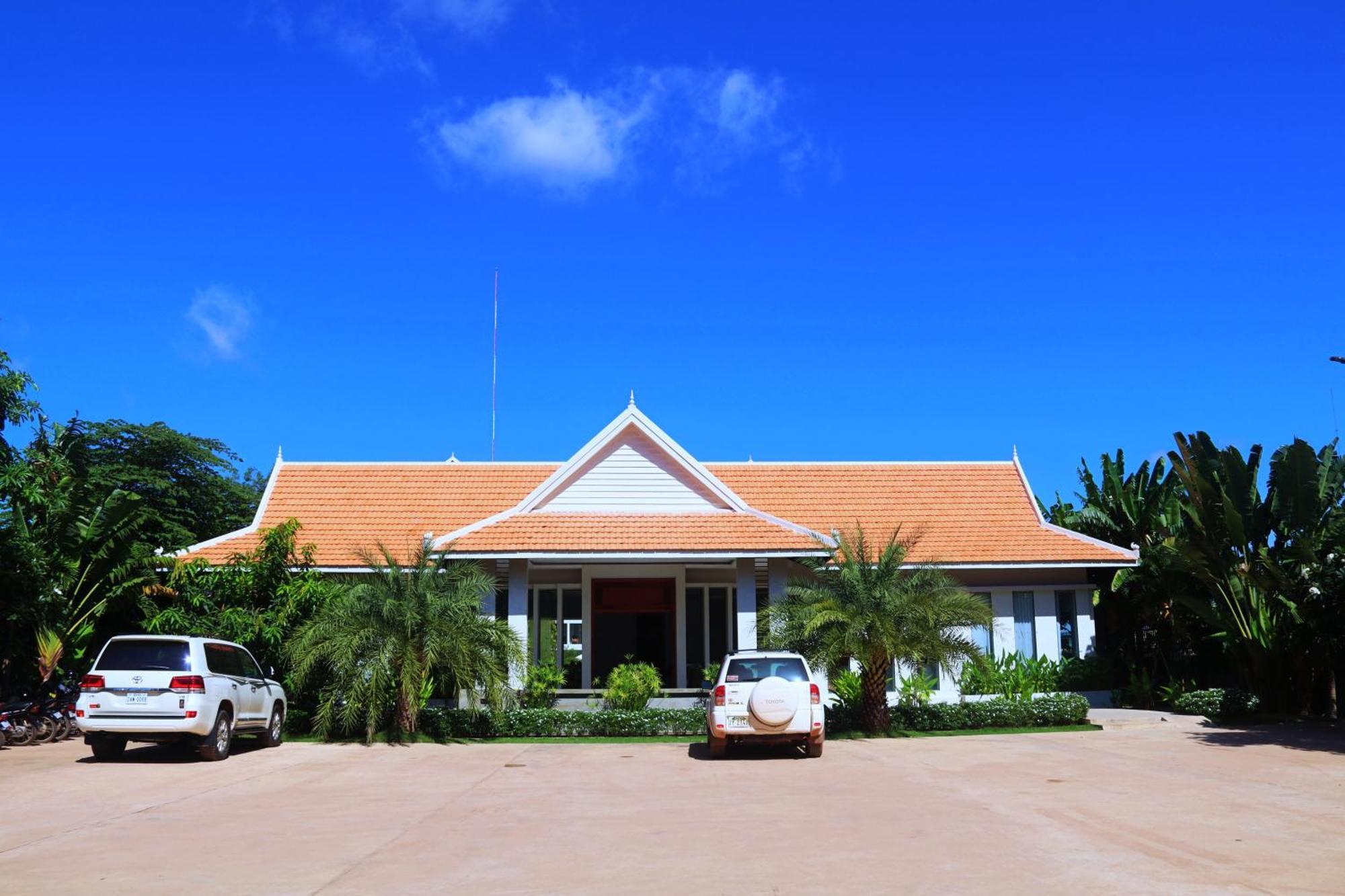 New Riverside Hotel Σιέμ Ρέαπ Εξωτερικό φωτογραφία