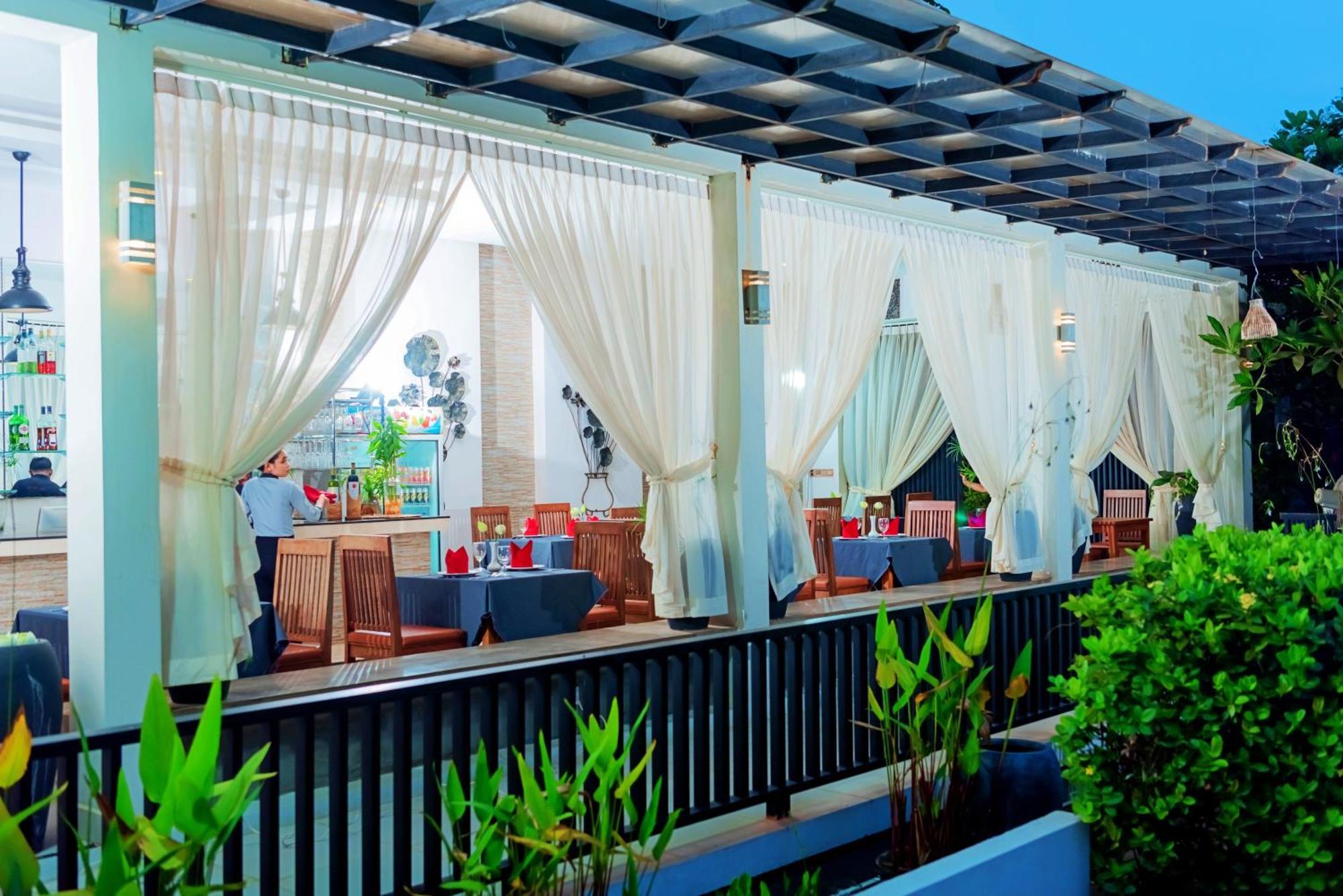 New Riverside Hotel Σιέμ Ρέαπ Εξωτερικό φωτογραφία