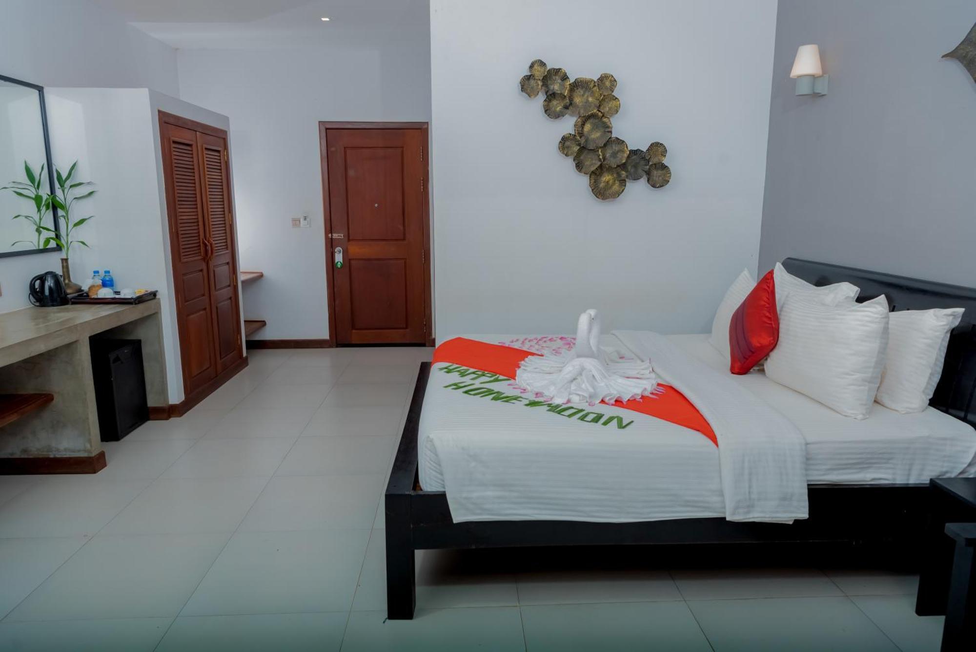 New Riverside Hotel Σιέμ Ρέαπ Δωμάτιο φωτογραφία